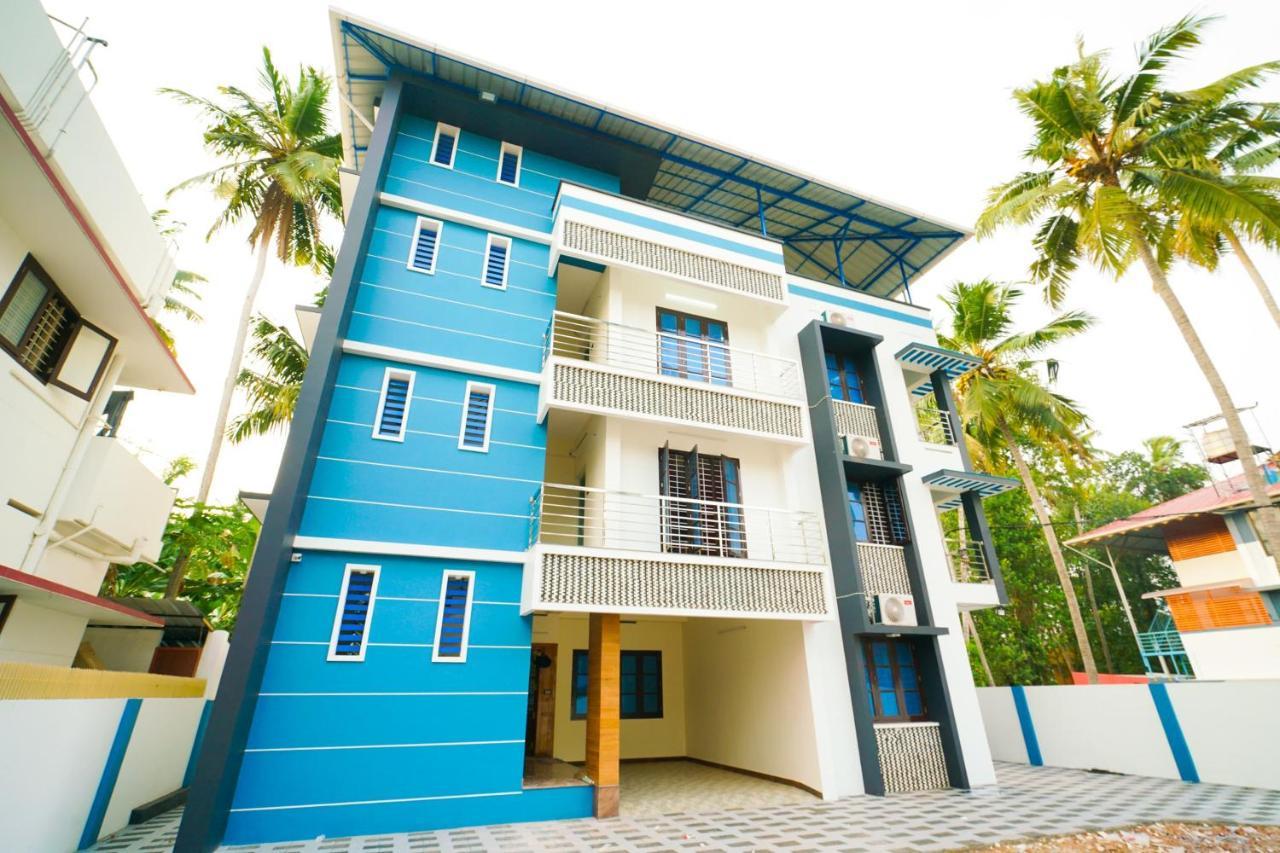 Hotel O Majestic Stays Kazhakuttam Exterior foto