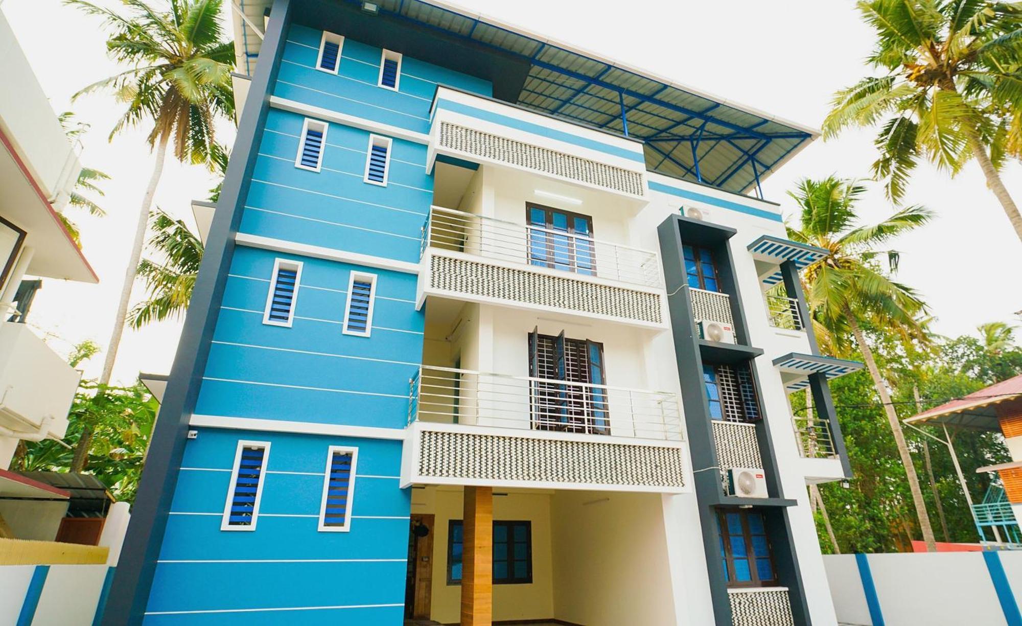 Hotel O Majestic Stays Kazhakuttam Exterior foto
